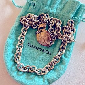 Authentic Tiffany & Co. Sterling Silver Choker.